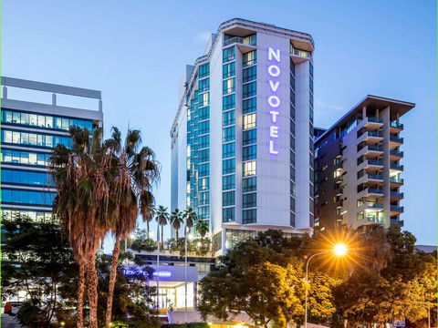 Amora Hotel Brisbane - Goulburn Accommodation 0