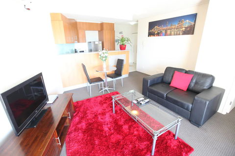 Tribeca Apartments - Goulburn Accommodation 6
