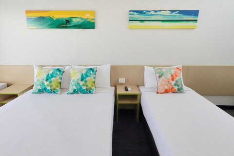 Palm Beach Hotel - Goulburn Accommodation 1
