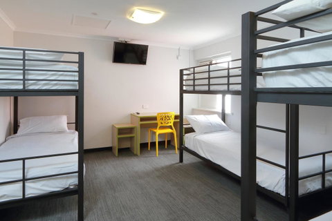 Palm Beach Hotel - Goulburn Accommodation 19