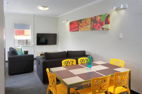 Palm Beach Hotel - Goulburn Accommodation 23