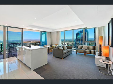 H Star Residences-- Paradise Stayz - Goulburn Accommodation 2