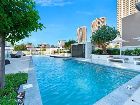 H Star Residences-- Paradise Stayz - Goulburn Accommodation 25