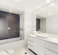 Luxury 5 Star Surfers Paradise Residences - Goulburn Accommodation