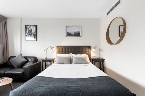 Ridge Apartment Hotel - Goulburn Accommodation 1