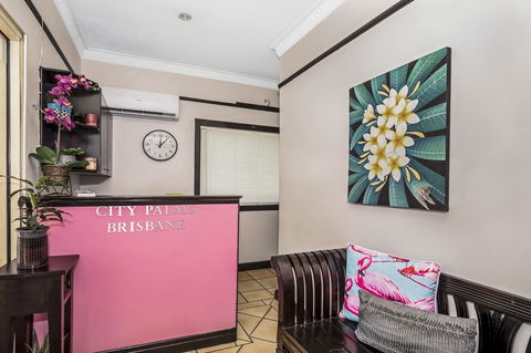 City Palms Brisbane - Goulburn Accommodation 6