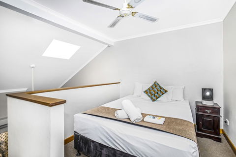 City Palms Brisbane - Goulburn Accommodation 19
