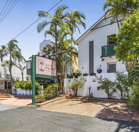 City Palms Brisbane - Goulburn Accommodation