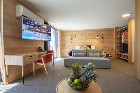 The Island Gold Coast - Goulburn Accommodation 16