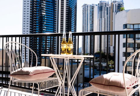 The Island Gold Coast - Goulburn Accommodation 5