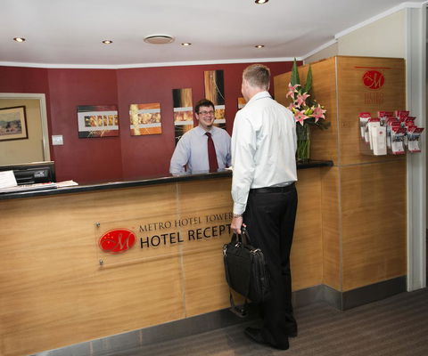 Madison Tower Mill Hotel - Goulburn Accommodation 2