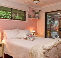 Manitzky Magic -BB Home with Heart - Goulburn Accommodation