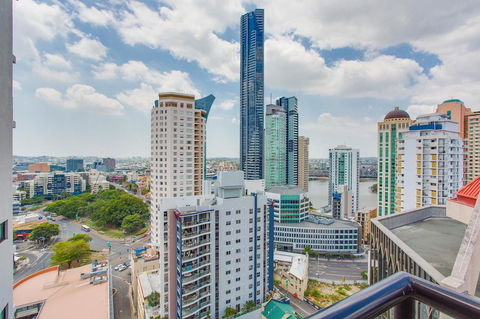 Republic Apartments Brisbane City - Goulburn Accommodation 11