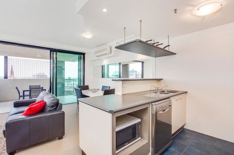 Republic Apartments Brisbane City - Goulburn Accommodation 21