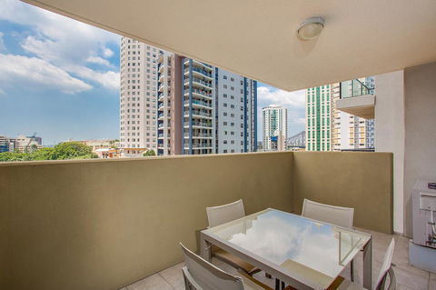 Republic Apartments Brisbane City - Goulburn Accommodation 28