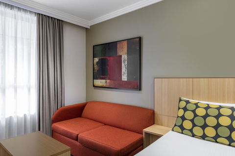Mercure Brisbane Garden City - Goulburn Accommodation 3