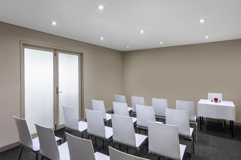 Mercure Brisbane Garden City - Goulburn Accommodation 23