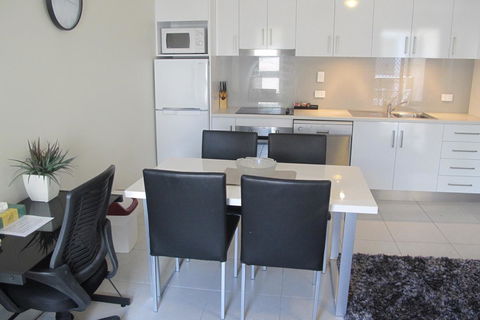 Spring Hill Mews Apartments - Goulburn Accommodation 16