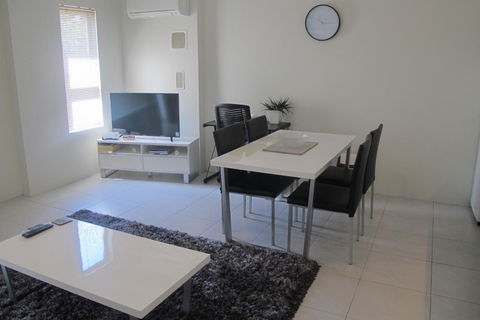 Spring Hill Mews Apartments - Goulburn Accommodation 17