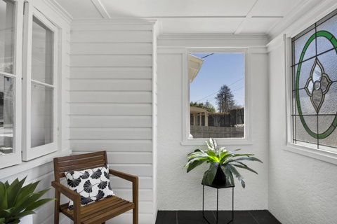 The Lighthouse - Goulburn Accommodation 16