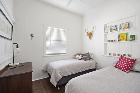 The Lighthouse - Goulburn Accommodation 5
