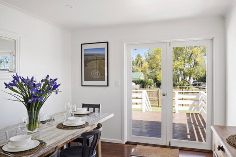 The Lighthouse - Goulburn Accommodation 9