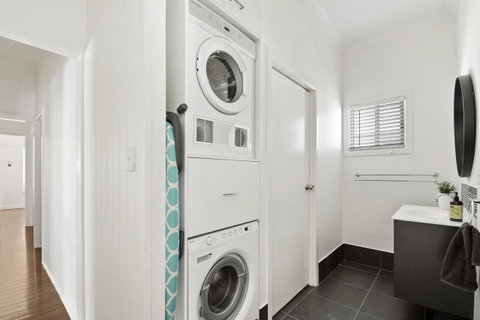 The Lighthouse - Goulburn Accommodation 15