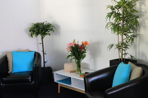 Wattle Grove Villa - Goulburn Accommodation 2