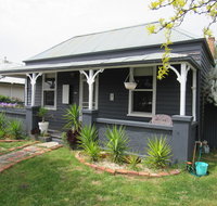 Welcome Stranger Cottage - Goulburn Accommodation