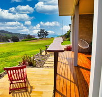 Whale Studio Apartment 1a Ocean Street - Goulburn Accommodation