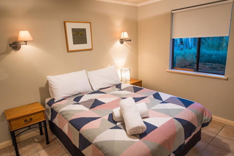 Whalers Cove Villas - Goulburn Accommodation 2