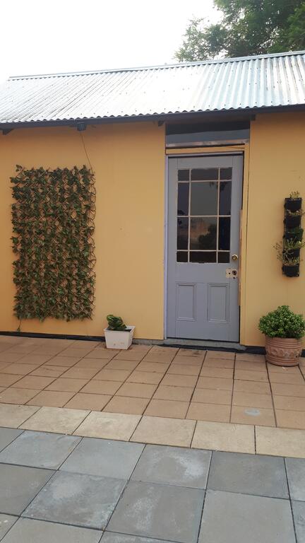 Willowgate Hall Luxury Hosted B&B - Goulburn Accommodation 1