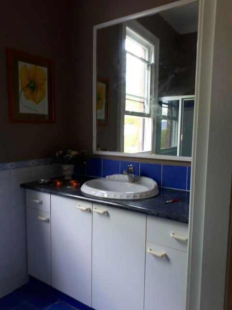 Willowgate Hall Luxury Hosted B&B - Goulburn Accommodation 3