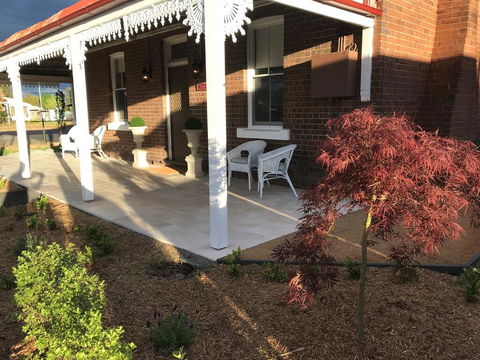 Woodstock Cottage - Goulburn Accommodation 1