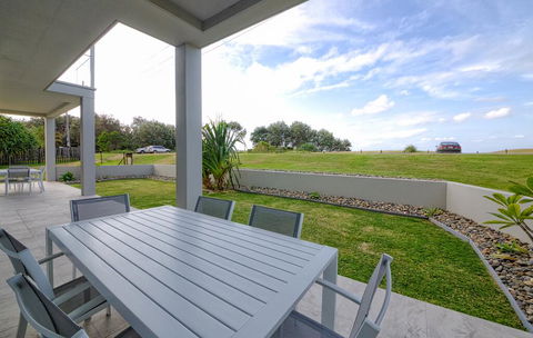 Woolgoolga By The Sea - Goulburn Accommodation 1