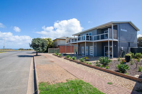 Xanadu - Aldinga Beach - Goulburn Accommodation 1