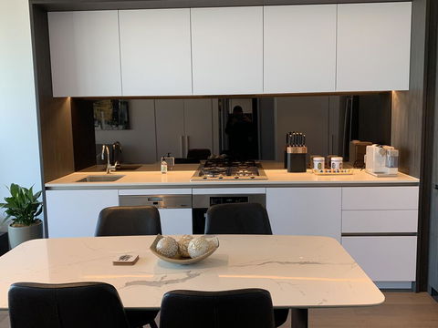 Xu's Residence@No.1 Collins Wharf - Goulburn Accommodation 2