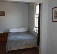 Young Budget Accommodation - Goulburn Accommodation