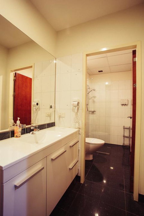 YTI Garden Hotel - Goulburn Accommodation 3