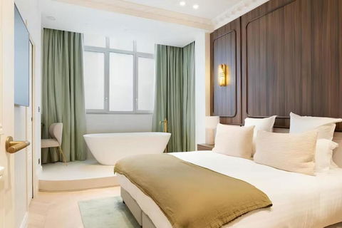 A Beautiful Lair - Goulburn Accommodation 0