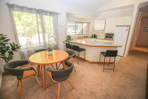 Abenaki - Goulburn Accommodation 2