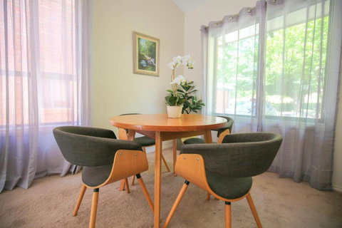 Abenaki - Goulburn Accommodation 4