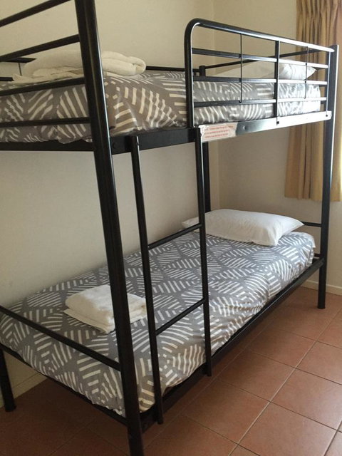 NRMA Bowen Beachfront Holiday Park - Goulburn Accommodation 23