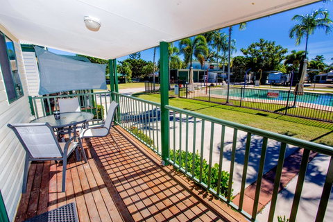 NRMA Bowen Beachfront Holiday Park - Goulburn Accommodation 18