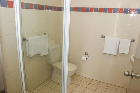 Salisbury Hotel Motel - Goulburn Accommodation 21