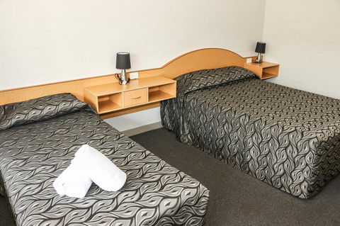 Salisbury Hotel Motel - Goulburn Accommodation 10
