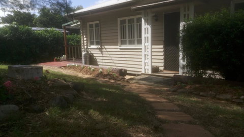 Boonah Cottage - Goulburn Accommodation 5