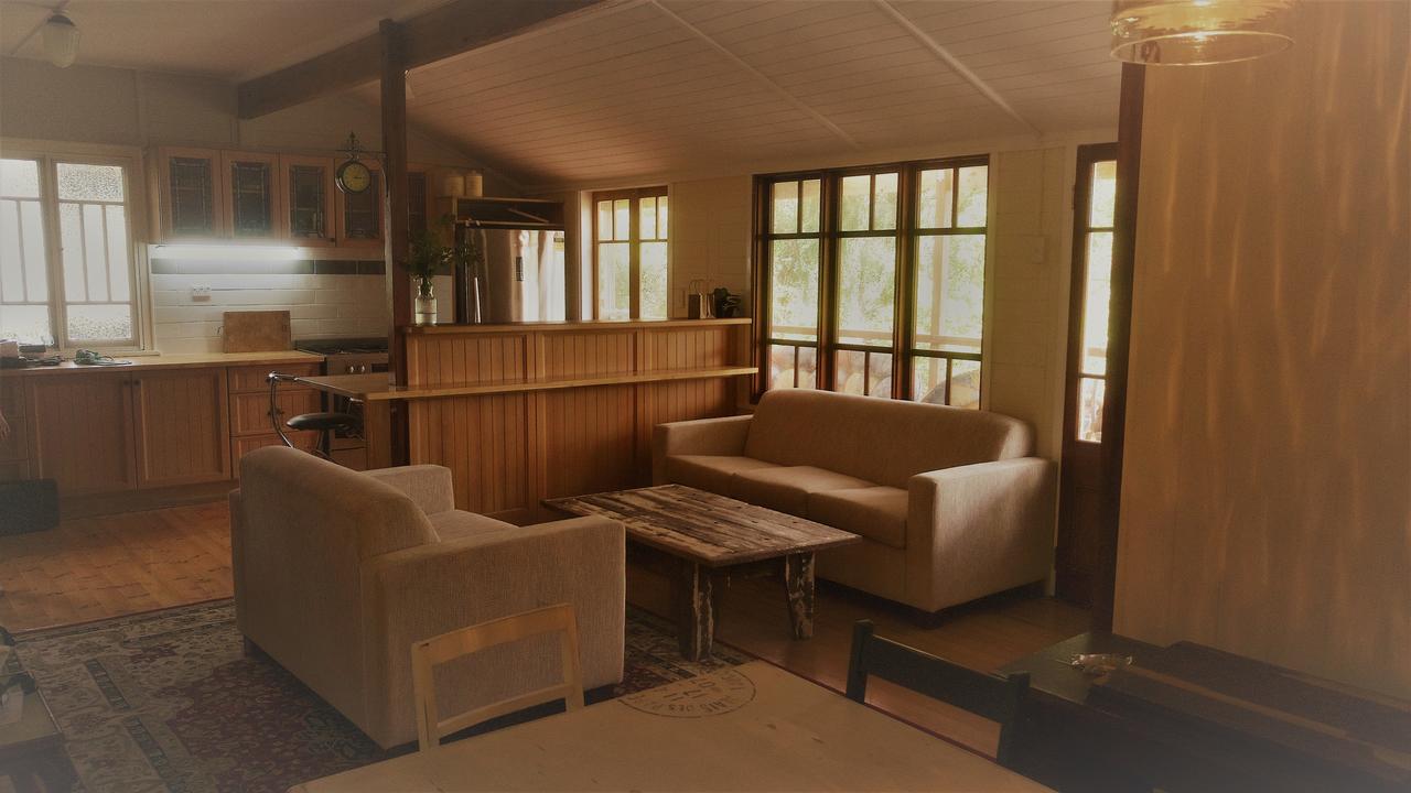 Mt Alford QLD Goulburn Accommodation