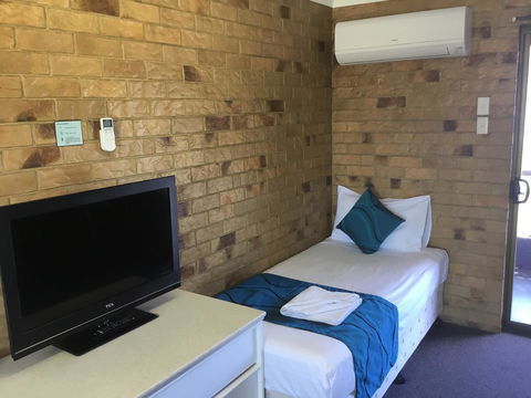Bribie Waterways Motel - Goulburn Accommodation 12