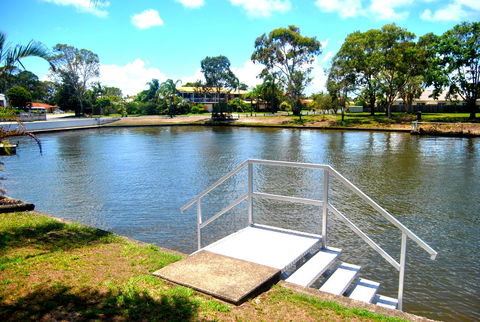 Bribie Waterways Motel - Goulburn Accommodation 39
